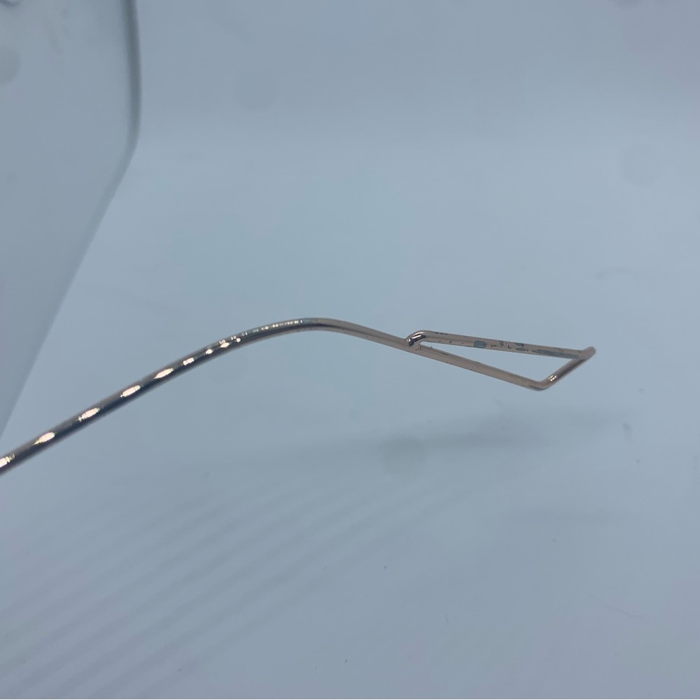 Unique wire-wrapped sunglasses. 😎 - Picture 7 of 9
